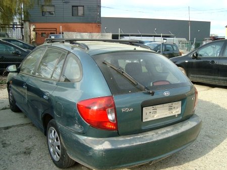 Kia Rio, 2001 - pohled č. 4