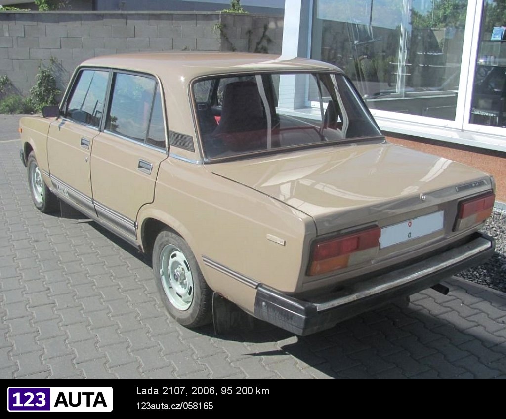 Lada 2107, 2006 - pohled č. 3