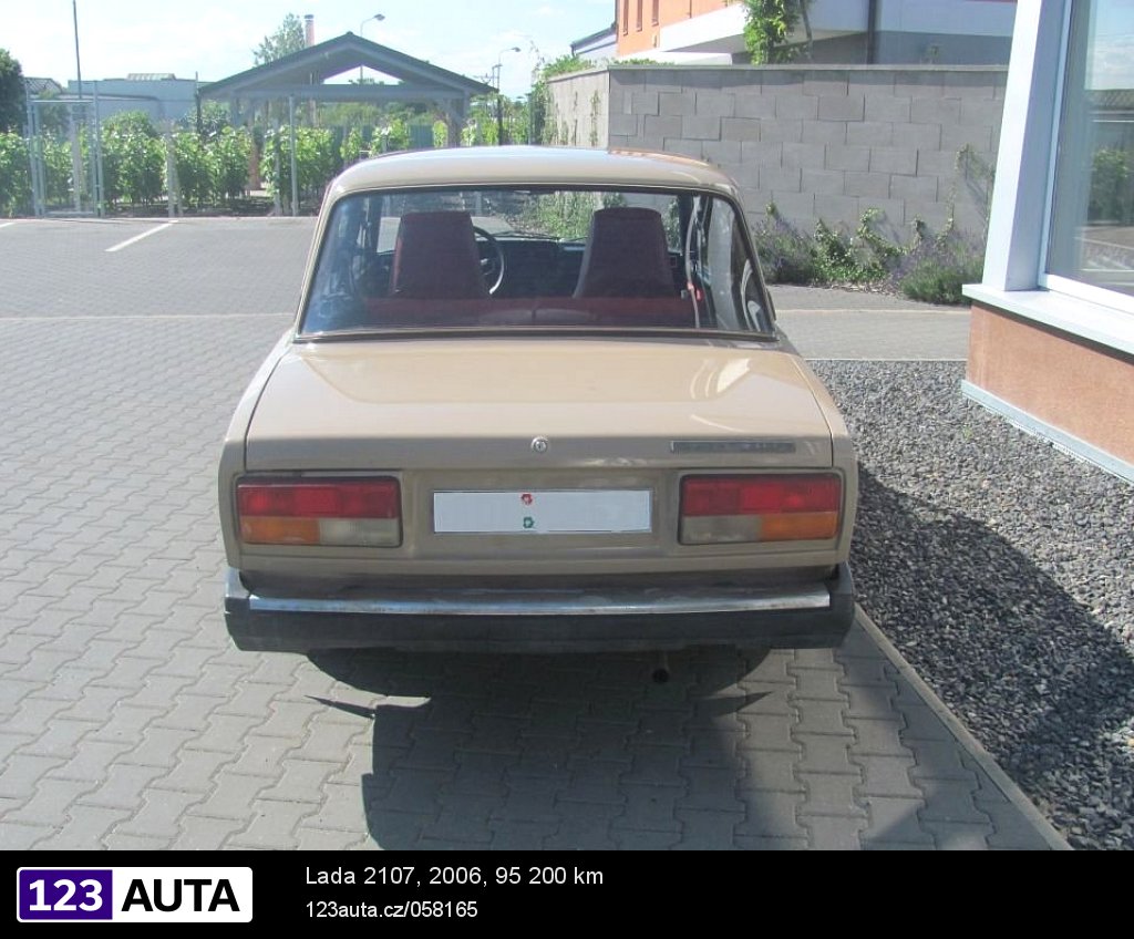 Lada 2107, 2006 - pohled č. 4