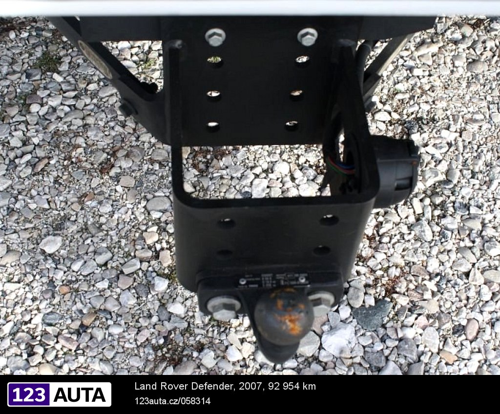 Land Rover Defender, 2007 - pohled č. 4