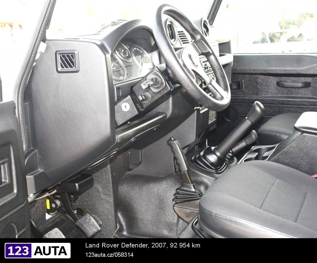 Land Rover Defender, 2007 - pohled č. 7