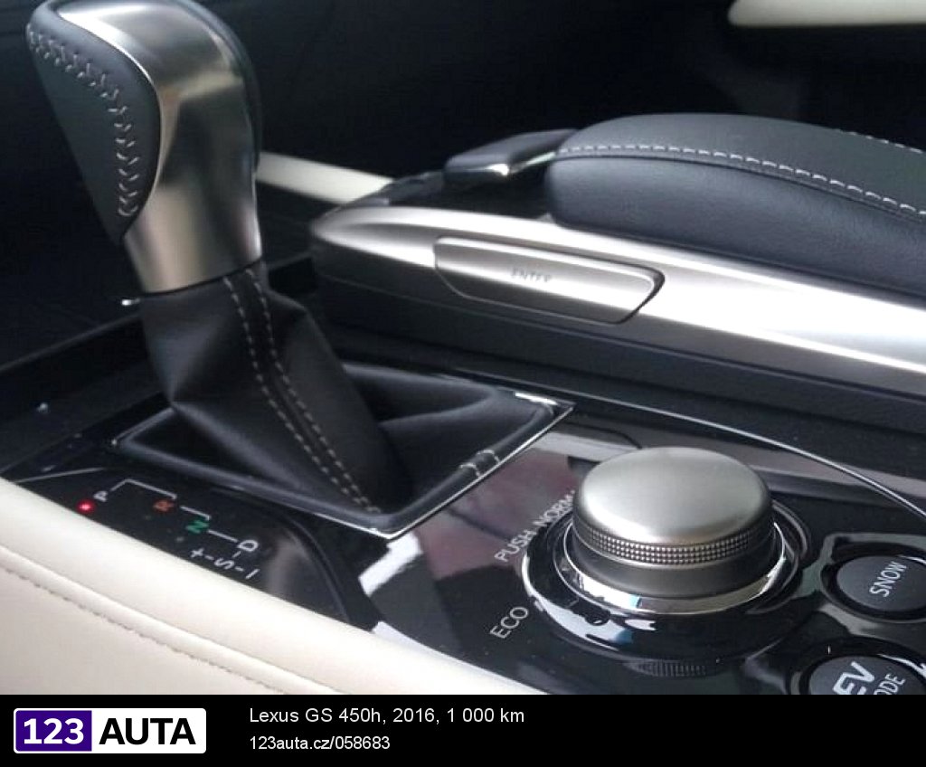 Lexus GS 450h, 2016 - pohled č. 7