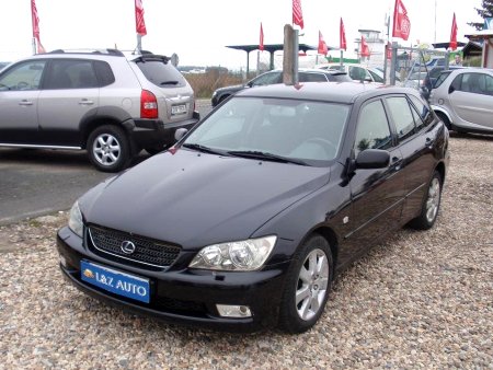 Lexus IS 200, 2003 - pohled č. 2