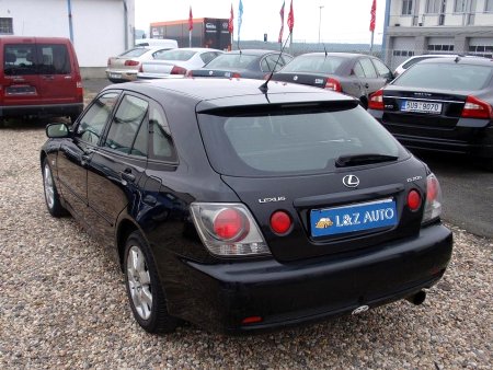 Lexus IS 200, 2003 - pohled č. 6
