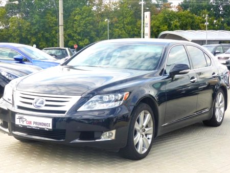 Lexus LS 600h, 2010