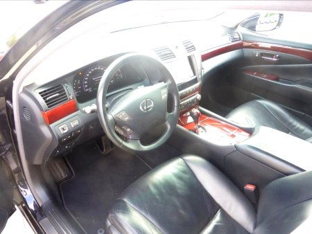 Lexus LS 600h, 2010 - pohled č. 3