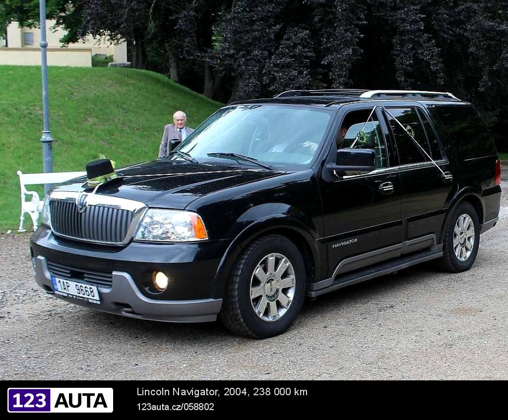Lincoln Navigator, 2004 - pohled č. 2