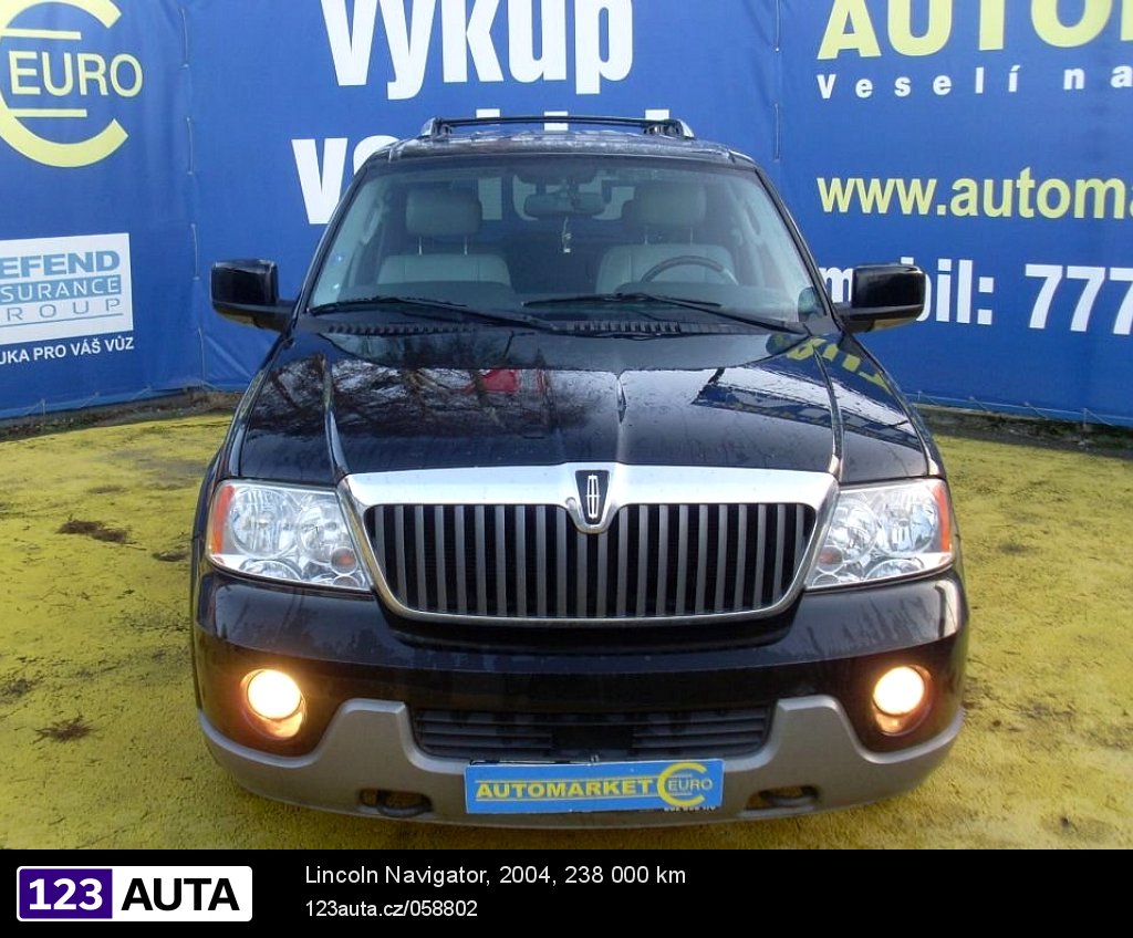 Lincoln Navigator, 2004 - pohled č. 3