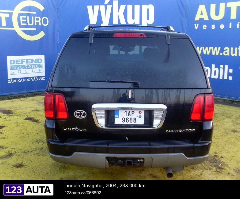 Lincoln Navigator, 2004 - pohled č. 6