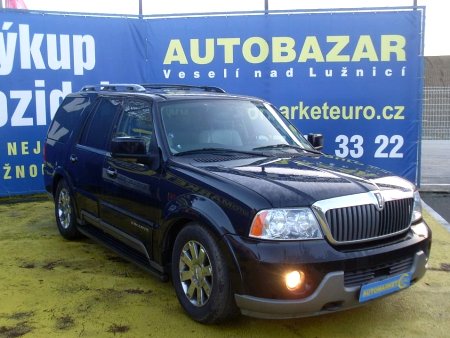 Lincoln Navigator, 2004 - pohled č. 4