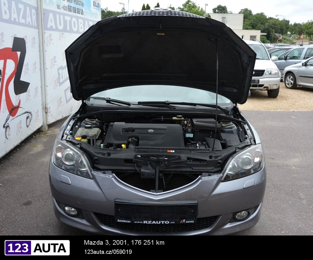 Mazda 3, 2001 - pohled č. 8