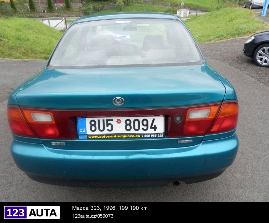 Mazda 323, 1996 - pohled č. 7