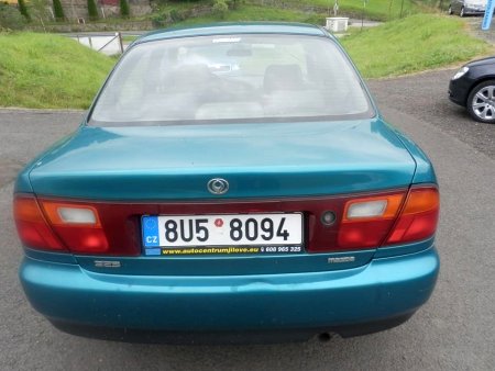 Mazda 323, 1996 - pohled č. 7
