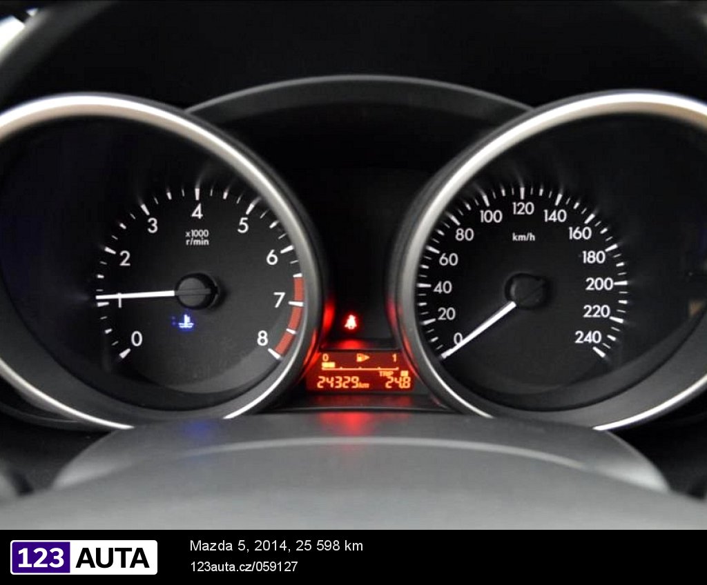 Mazda 5, 2014 - pohled č. 8