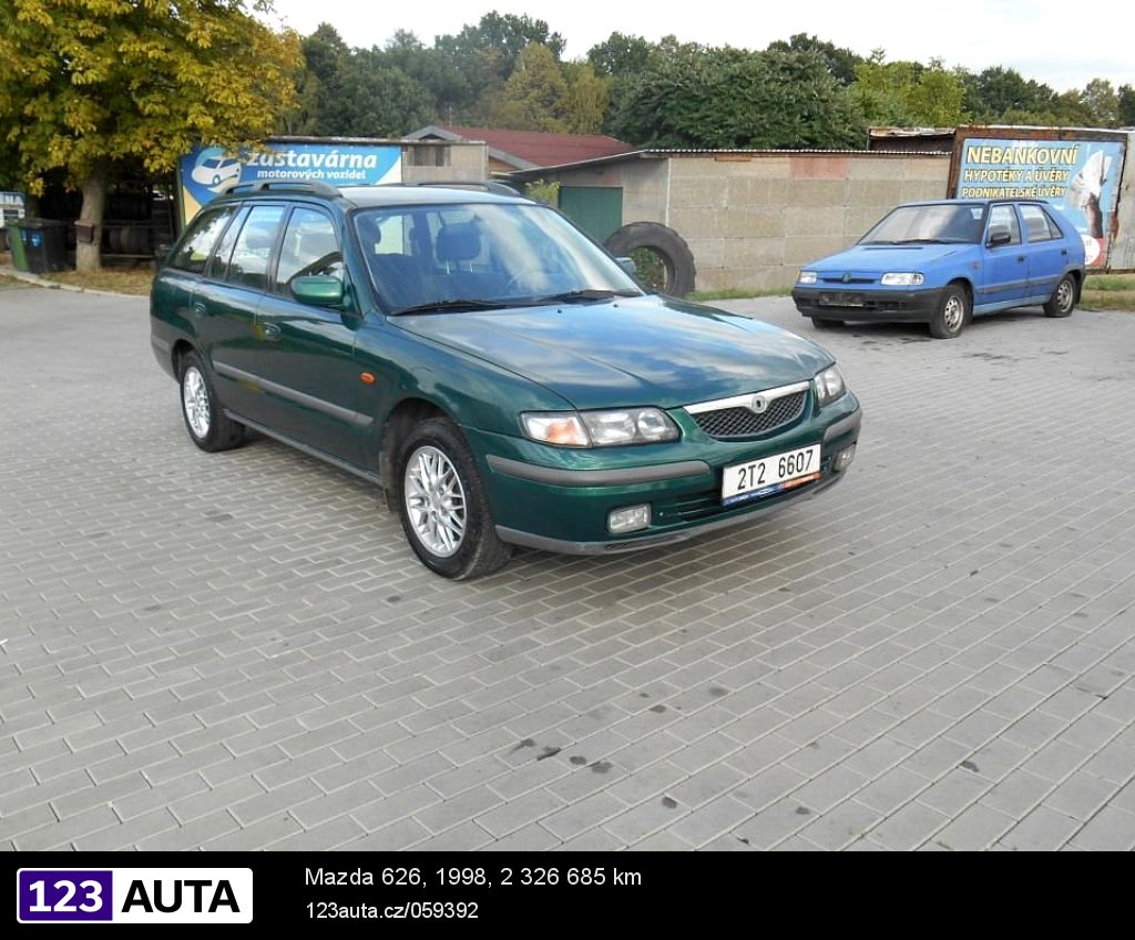Mazda 626, 1998 - pohled č. 2