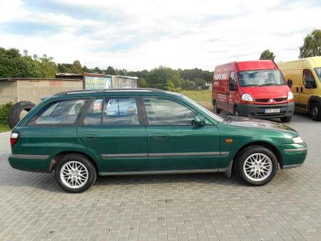 Mazda 626, 1998 - pohled č. 3