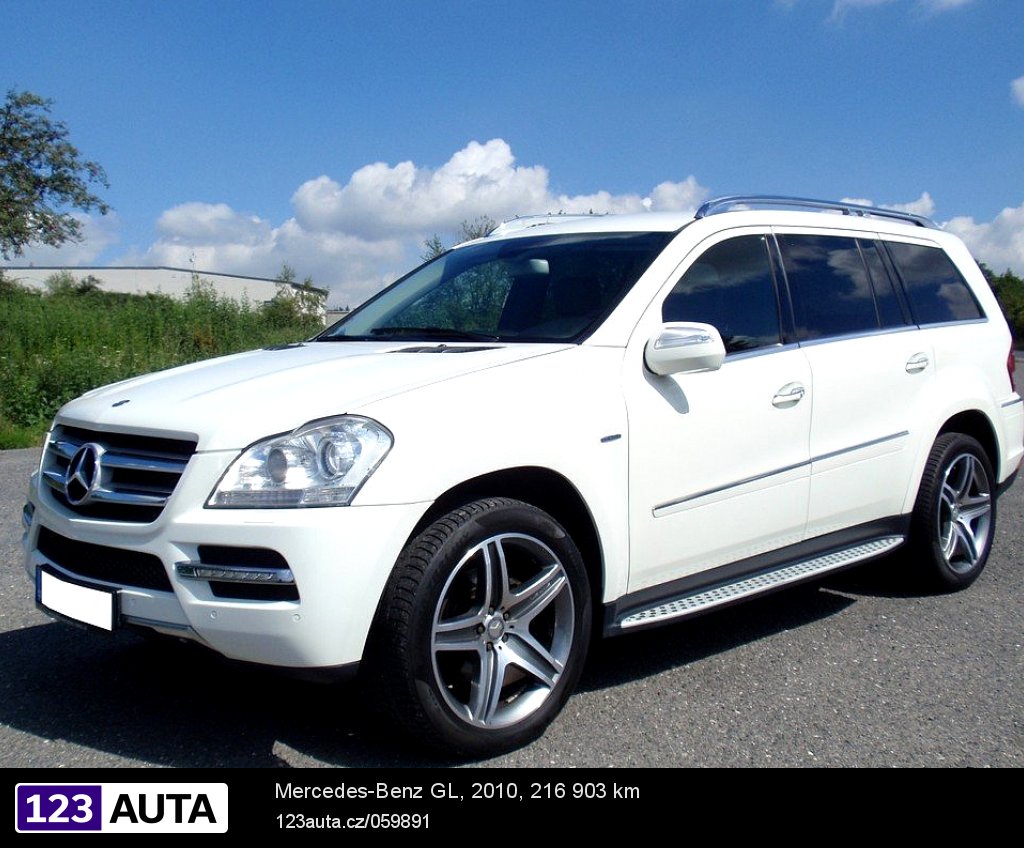 Mercedes-Benz GL, 2010 - pohled č. 6