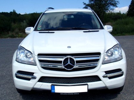 Mercedes-Benz GL, 2010 - pohled č. 7