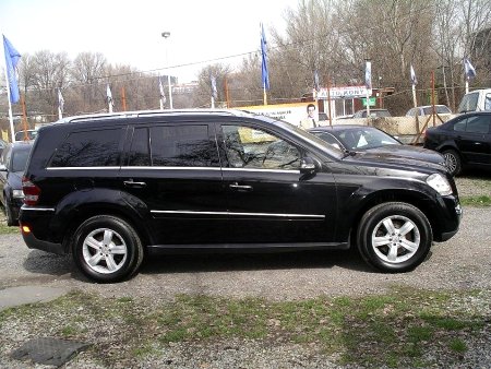 Mercedes-Benz GL, 2008 - pohled č. 4
