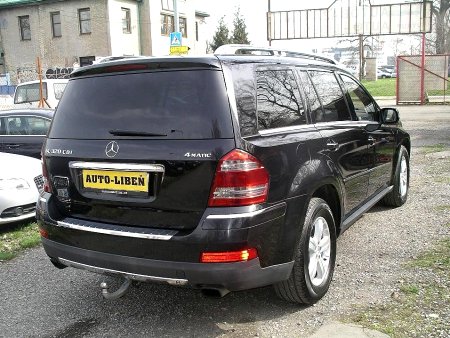 Mercedes-Benz GL, 2008 - pohled č. 8