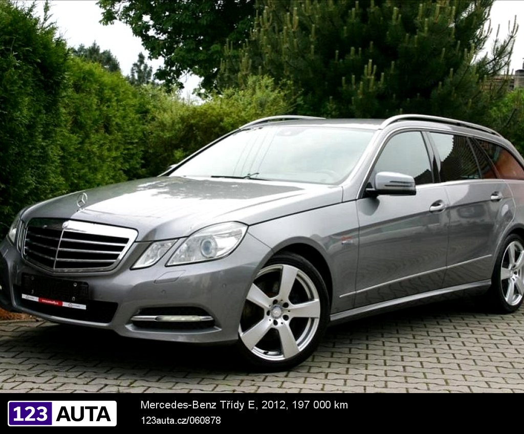 Mercedes-Benz Třídy E, 2012 - pohled č. 2