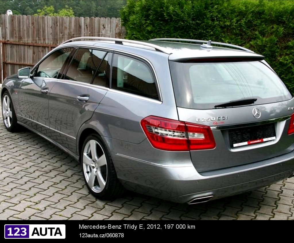 Mercedes-Benz Třídy E, 2012 - pohled č. 4