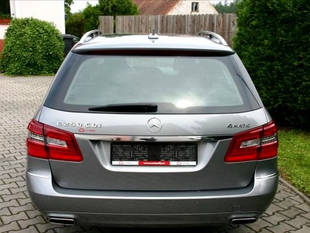 Mercedes-Benz Třídy E, 2012 - pohled č. 5