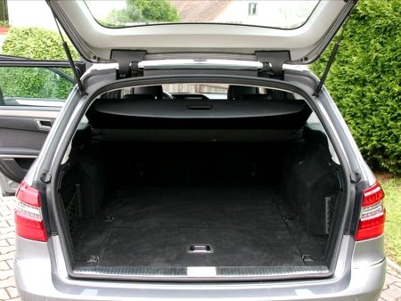 Mercedes-Benz Třídy E, 2012 - pohled č. 6