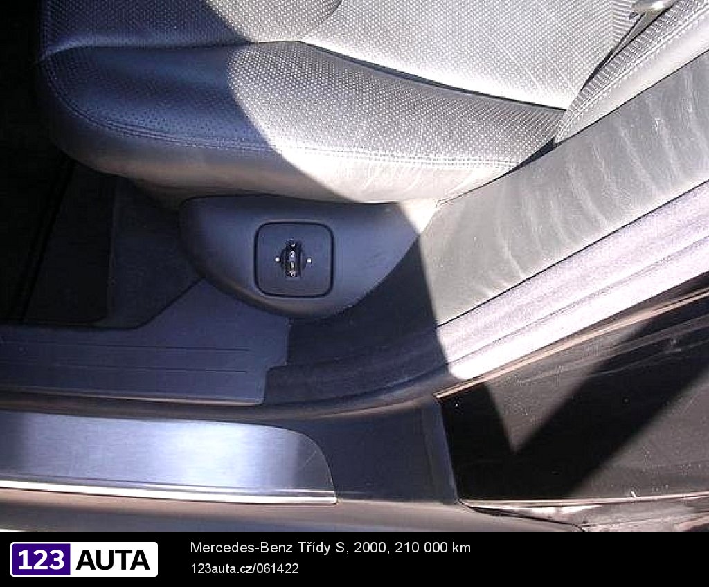 Mercedes-Benz Třídy S, 2000 - pohled č. 8