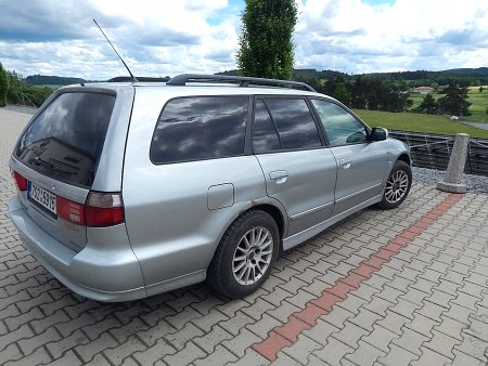 Mitsubishi Galant, 2006 - pohled č. 5