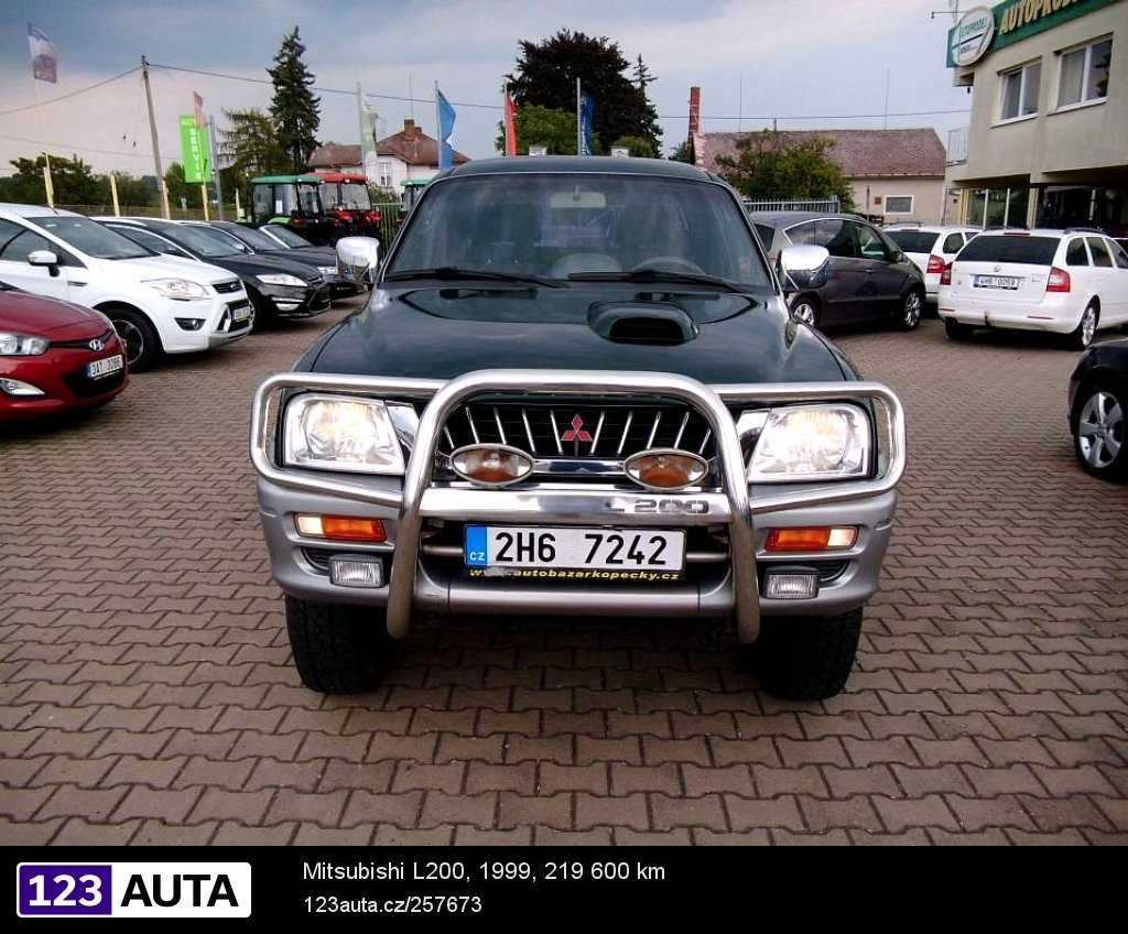 Mitsubishi L200, 1999 - pohled č. 2