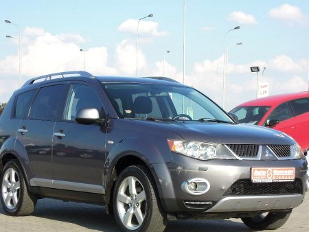 Mitsubishi Outlander, 2008 - pohled č. 3