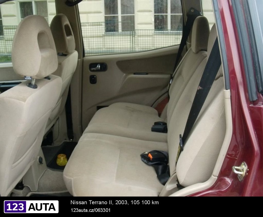 Nissan Terrano II, 2003 - pohled č. 9