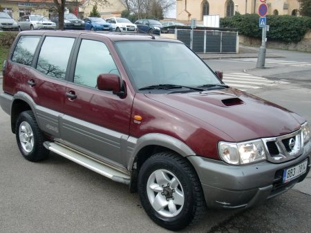 Nissan Terrano II, 2003 - pohled č. 6