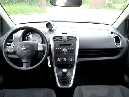 Opel Agila, 2011 - pohled č. 9