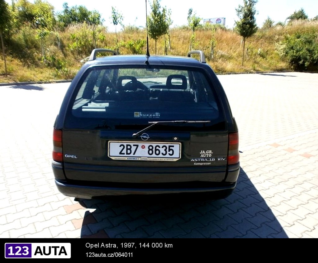 Opel Astra, 1997 - pohled č. 6