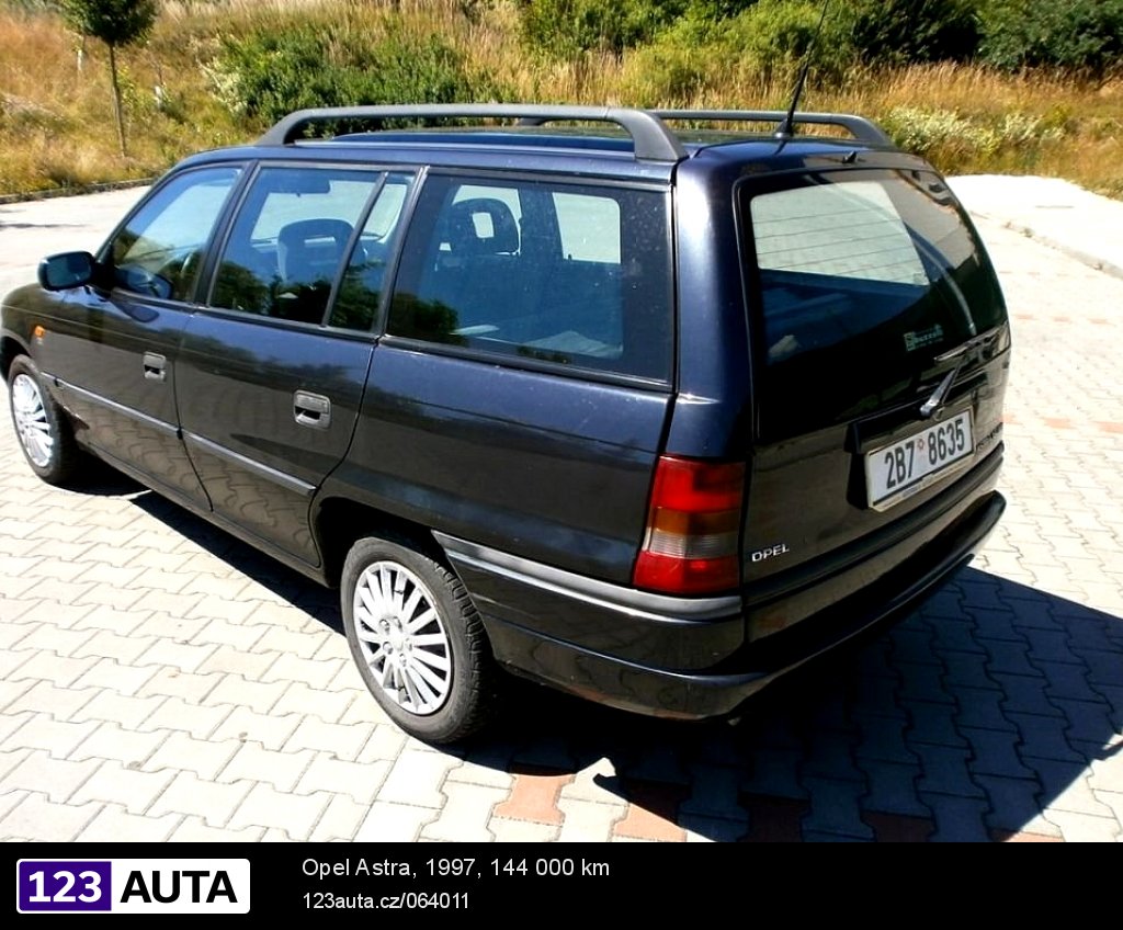 Opel Astra, 1997 - pohled č. 7