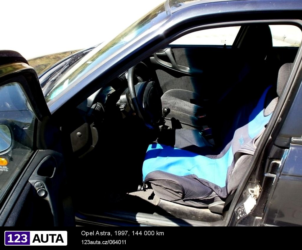 Opel Astra, 1997 - pohled č. 9