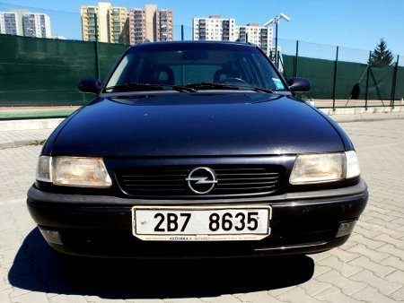Opel Astra, 1997 - pohled č. 2