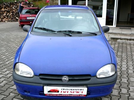 Opel Corsa, 1996 - pohled č. 3