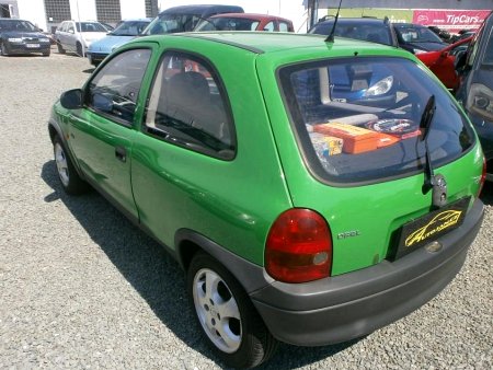 Opel Corsa, 1998 - pohled č. 3
