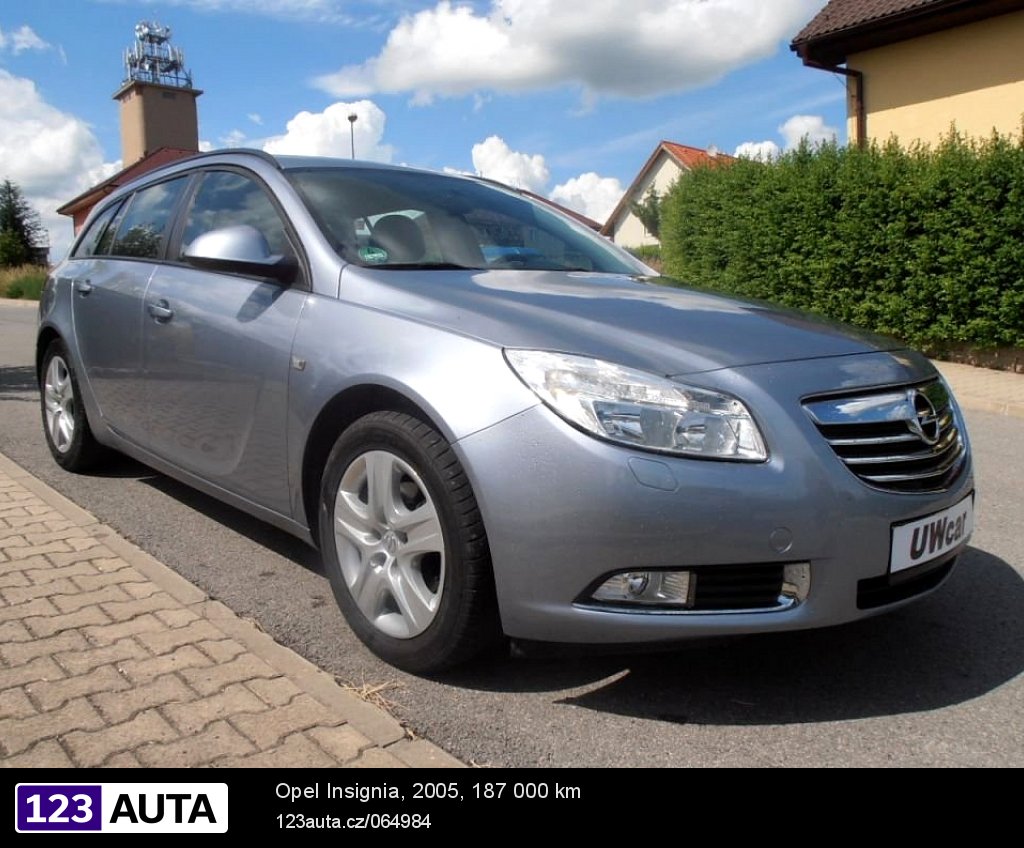 Opel Insignia, 2005 - pohled č. 2