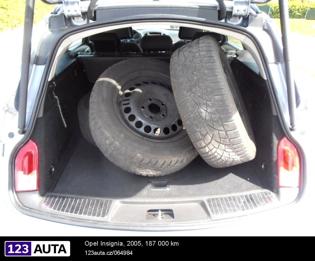 Opel Insignia, 2005 - pohled č. 6