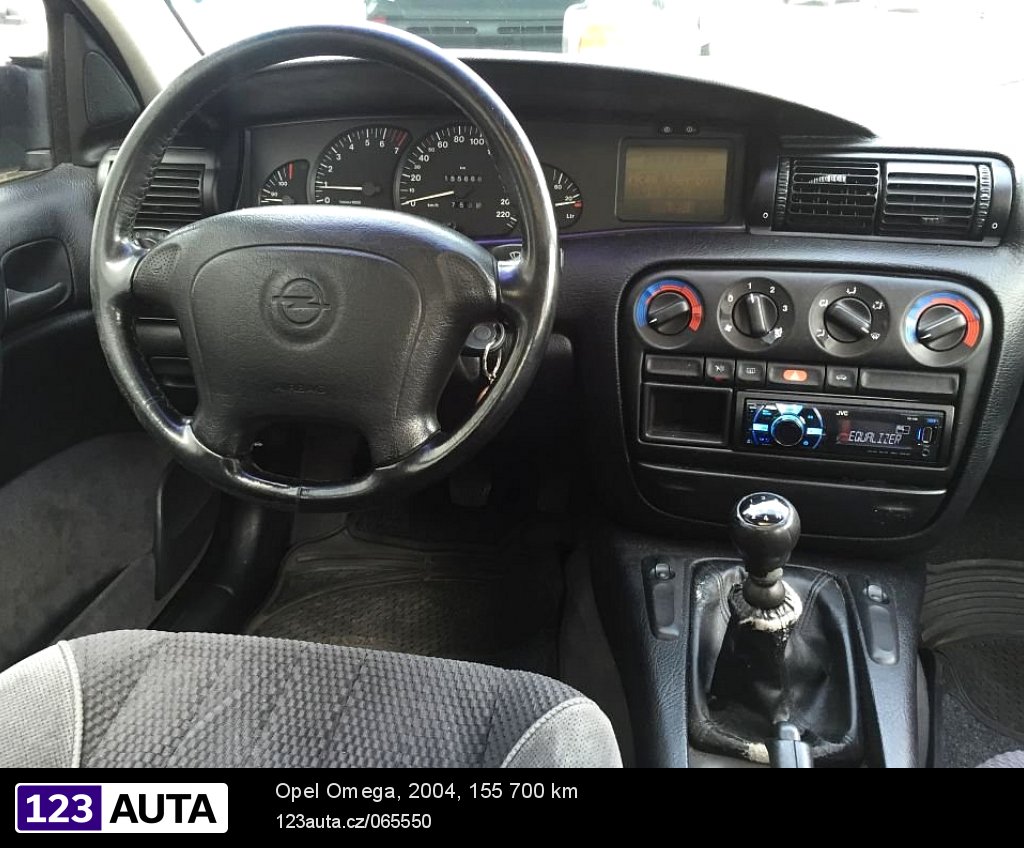 Opel Omega, 2004 - pohled č. 5