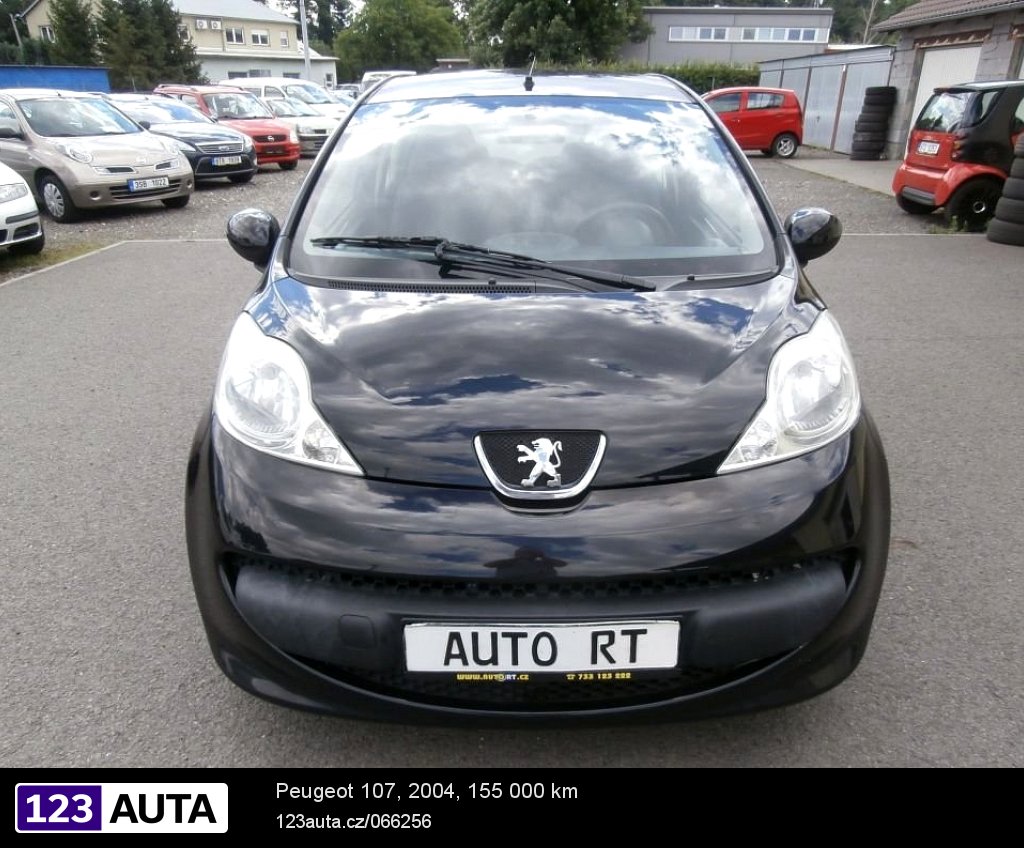 Peugeot 107, 2004 - pohled č. 2