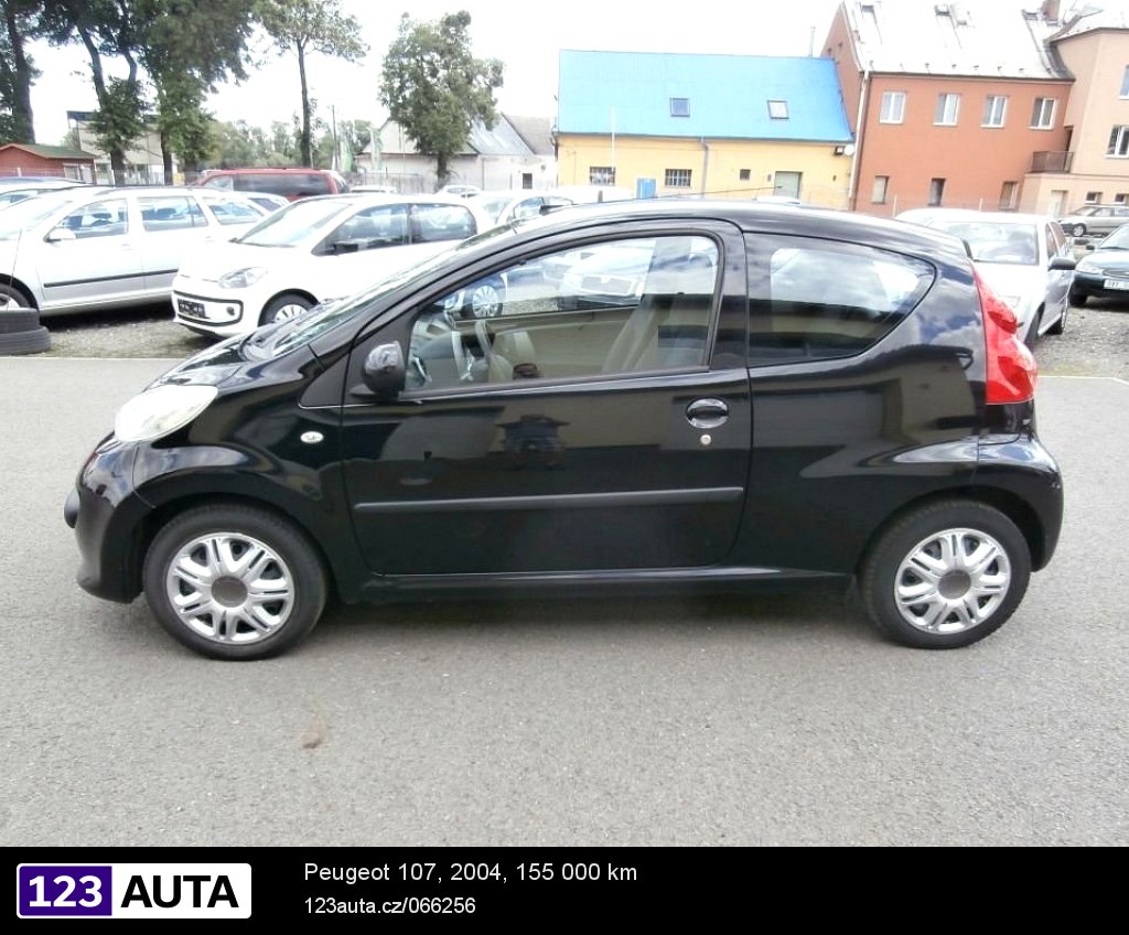 Peugeot 107, 2004 - pohled č. 4