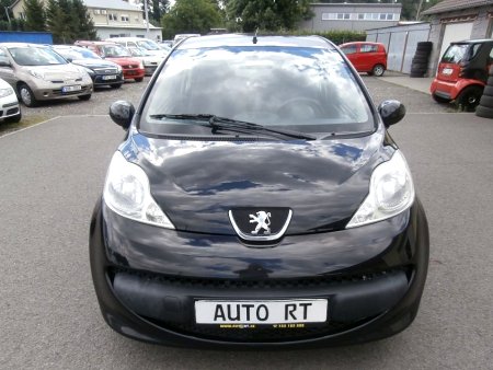 Peugeot 107, 2004 - pohled č. 2