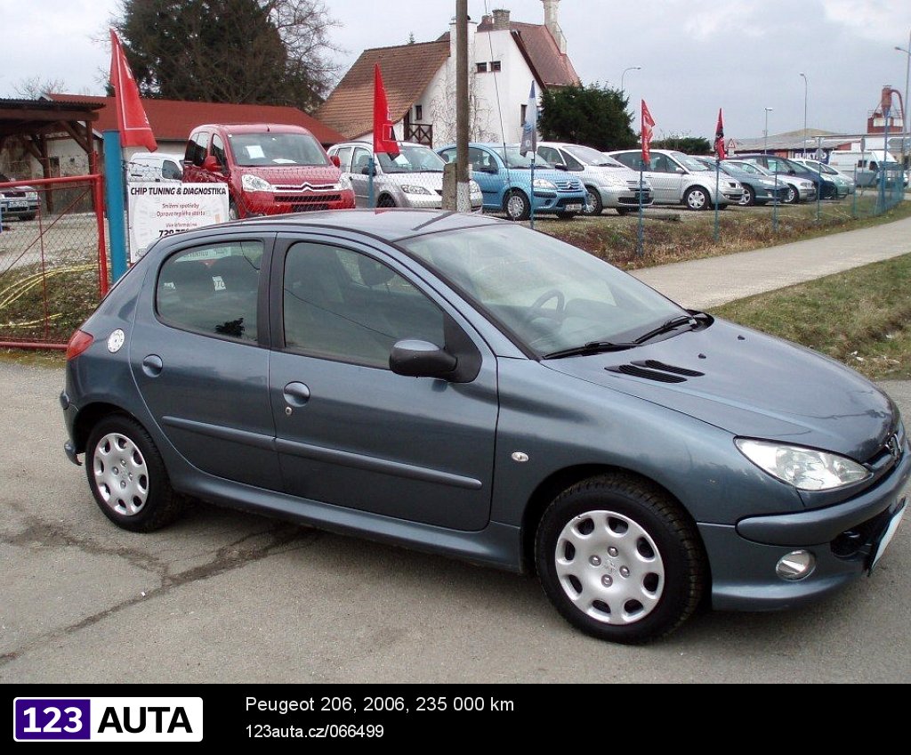 Peugeot 206, 2006 - pohled č. 3