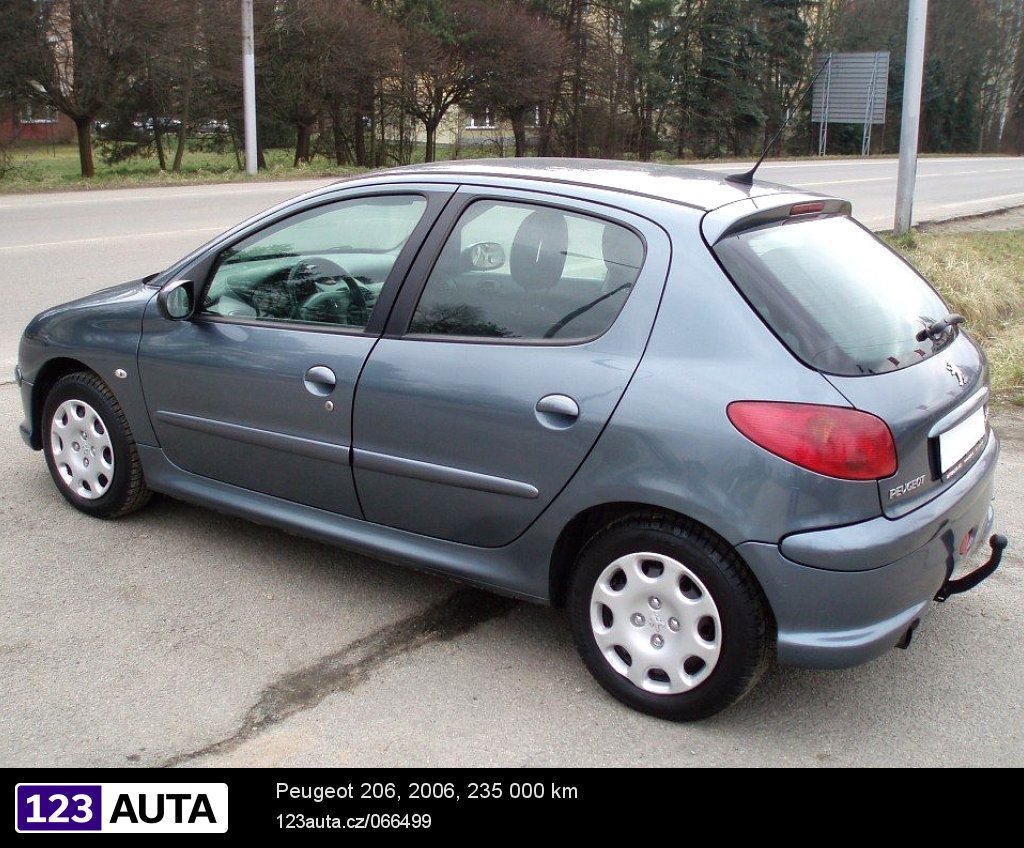 Peugeot 206, 2006 - pohled č. 7