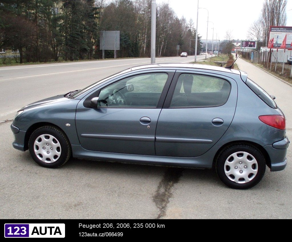 Peugeot 206, 2006 - pohled č. 8